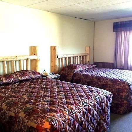Baudette Sportsman'S Lodge מראה חיצוני תמונה