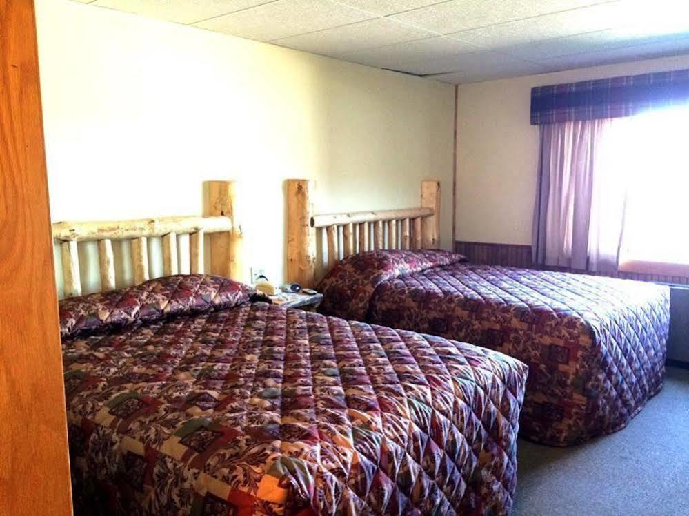 Baudette Sportsman'S Lodge מראה חיצוני תמונה